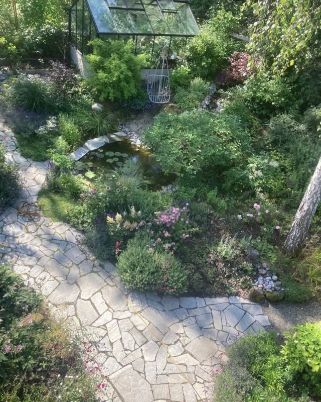 Instagram post 18153615874326159